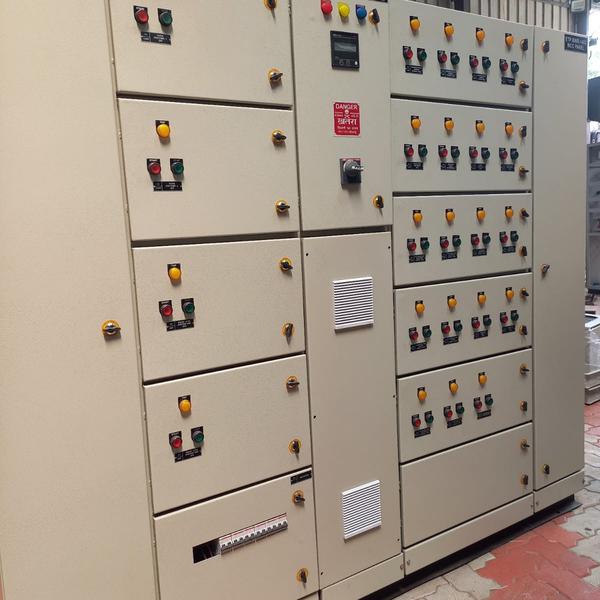 MCC PANEL Rudra Electrical Industries Nagpur Mahar