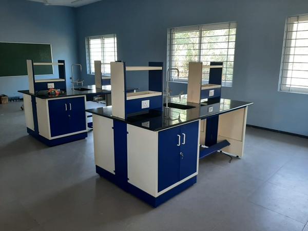 Our chemistry lab furniture is designed to provide