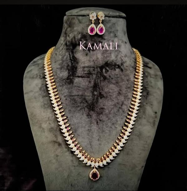 White Stone Necklace Coll