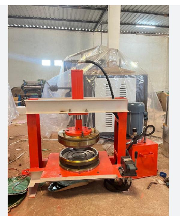 Wrinkle Dies Nashta plates Making Machine From Yuv