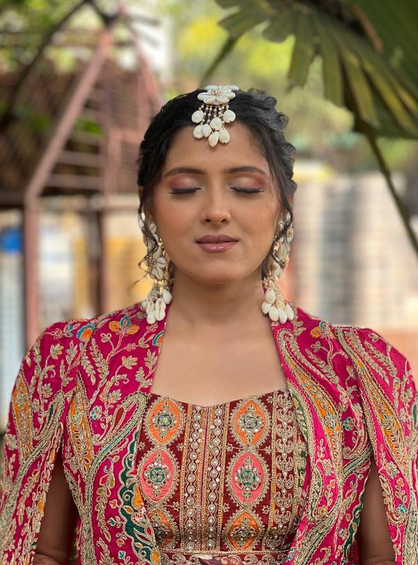 Soft tones, rich tradition & a glow that