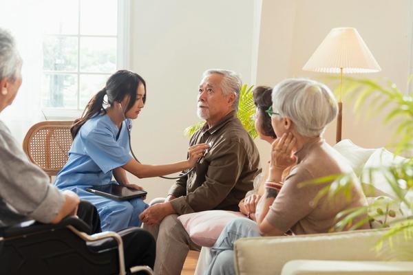 Elder care services in Warje a