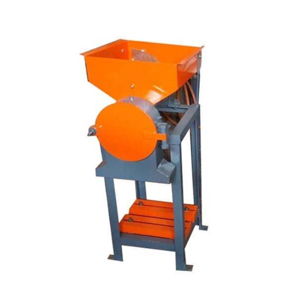 A micro pulverizer machine is 
