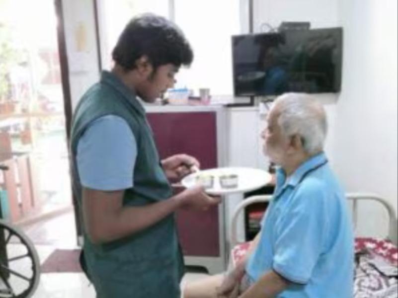 Seniors with medical needs req