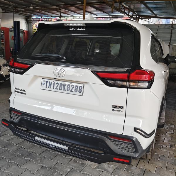 Car Accessory Dealer Near Me I