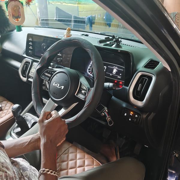 Car Accessory Dealer Near Me I