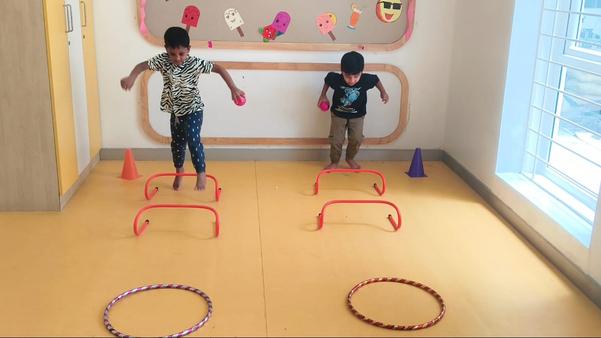 Obstacle play promote sen
