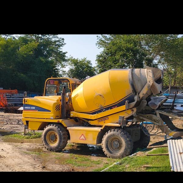 Ajax Concrete Mixer Hire in Ut