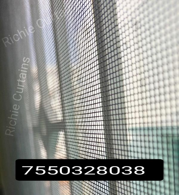 retractable window mosquito ne