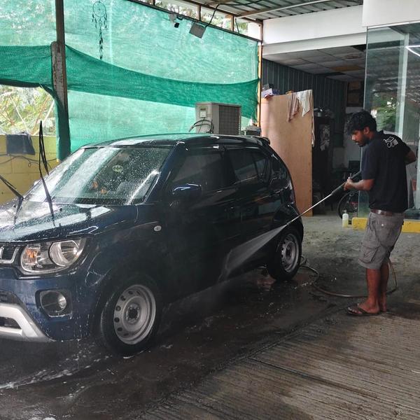 Car Water Wash and Cleaning Se