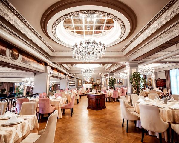 Banquet Hall with Decoration S