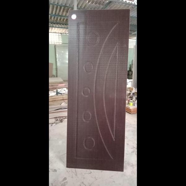 Un size door dealer in trichy