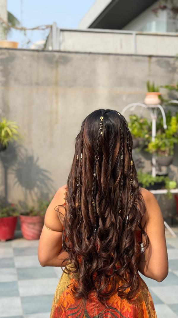 Bridal Mehndi magic with dreamy curls & 