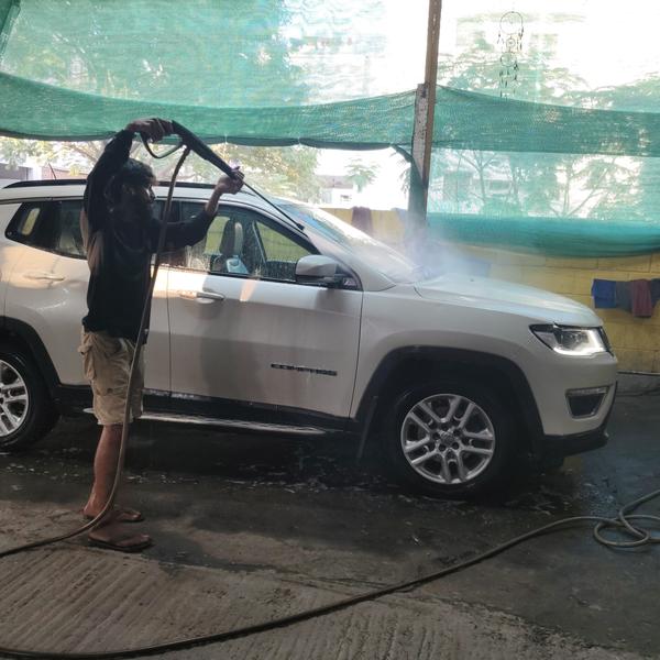 Good Car Washing Service Near 