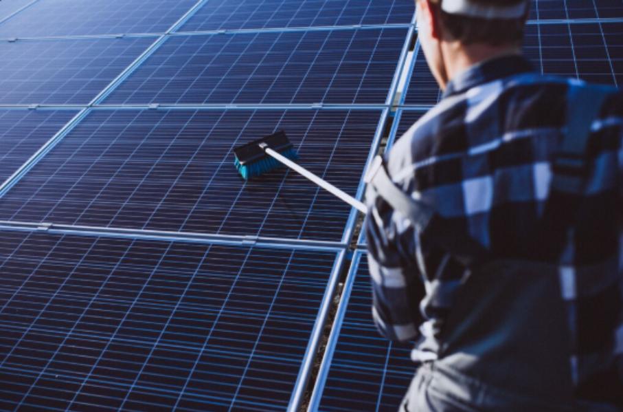 solar panel cleaning lonikand