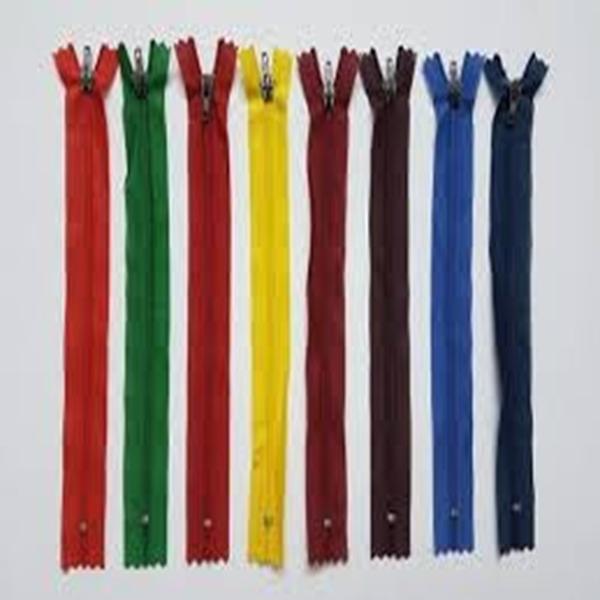 CFC Zipper Manufacturer in Delhi NCR
