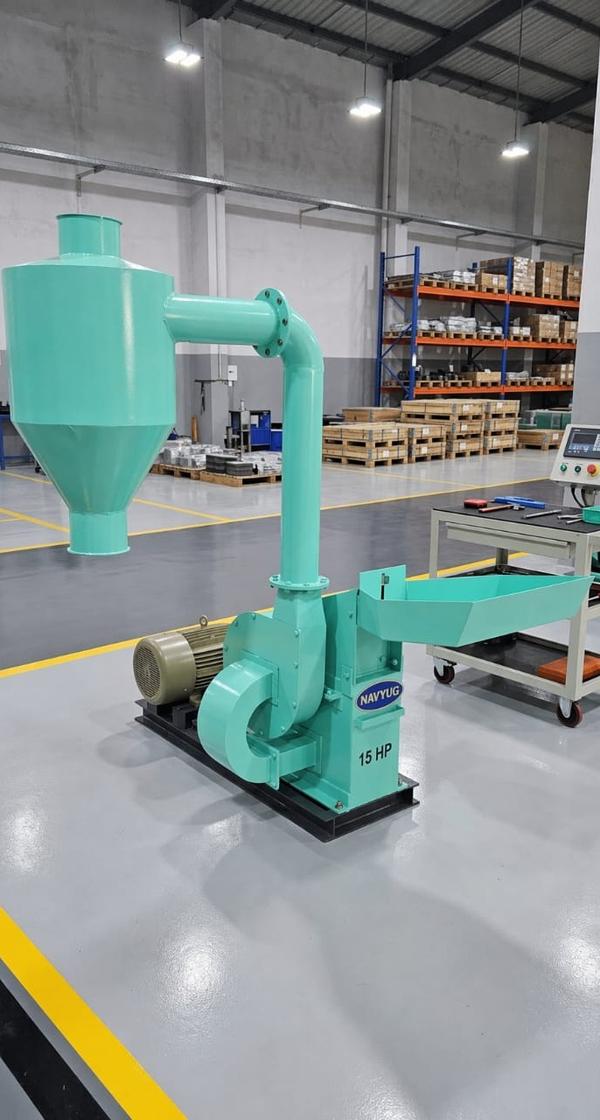 stainless steel pulverizer man