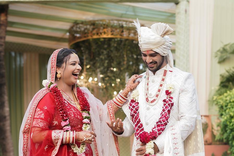 candid wedding photography services in Ahmedabad 