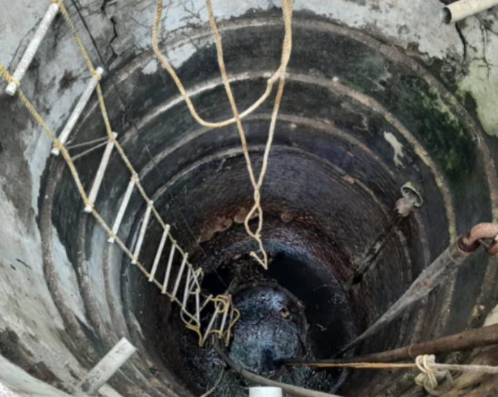 Groundwater recharge pit 