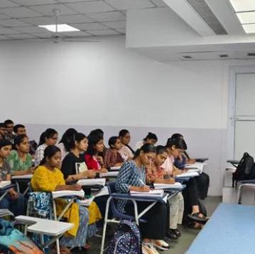 Coaching Institute in Del