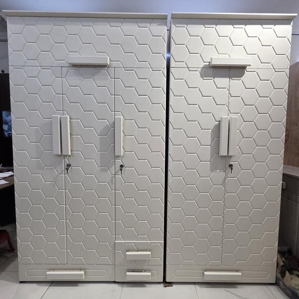 BEST WOODEN ALMIRAH MANUFACTURER IN DELHI