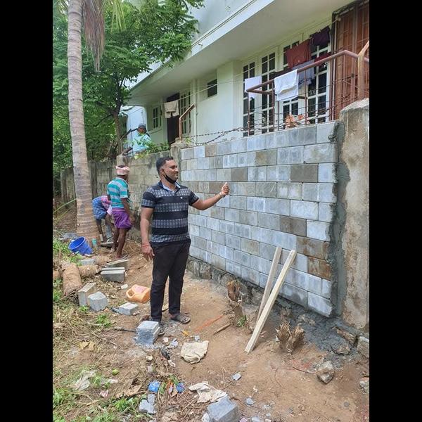Igloo Interlocking bricks are widely used because 