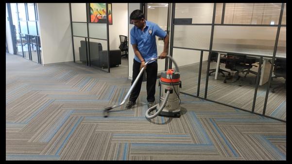 OM CAREWELL SERVICES PROVIDES
