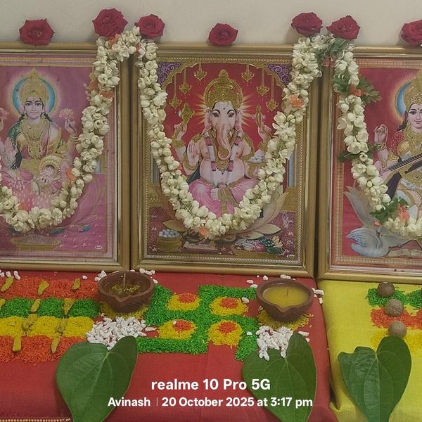 North Indian Pandit for Ganesh
