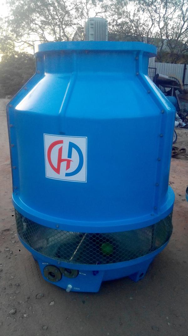 An induced draft cooling 