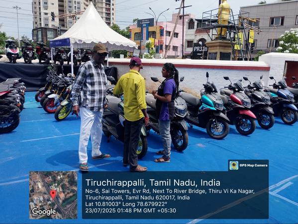 yamaha two wheeler that suits