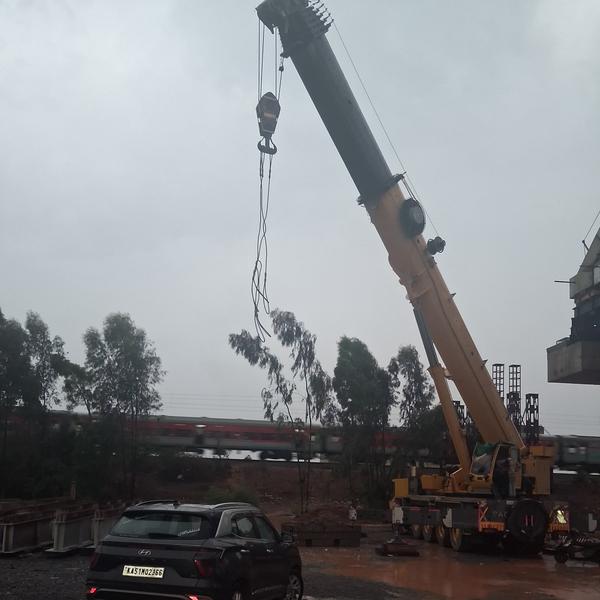 Crane Serv