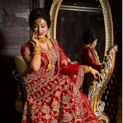 Salon  in Hazari Pahad Nagpur, Salon  in