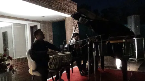 luxury hotel restaurant music 