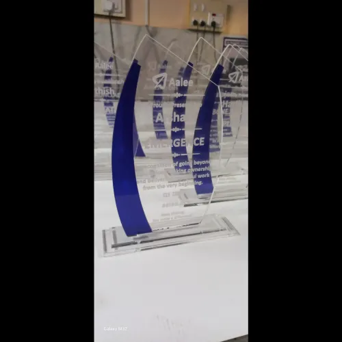 We offer a wide range of acrylic printing solution
