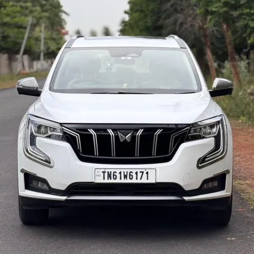 LUXURY XUV
