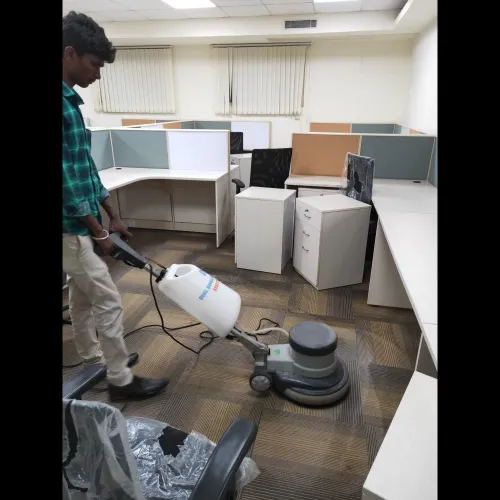 Floor cleaning services 
Bathr