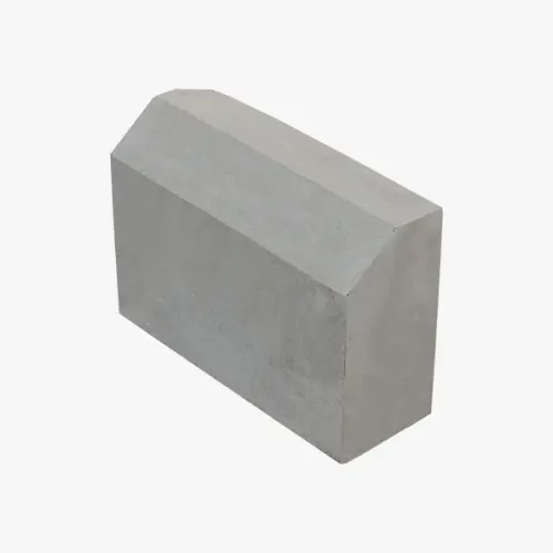 Igloo Kerb Stones are used to edge of a road or pa