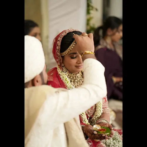 Best wedding photographers near me in Ahmedabad 