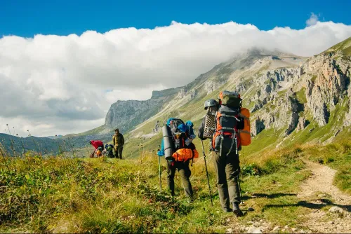 experienced trekking tour oper