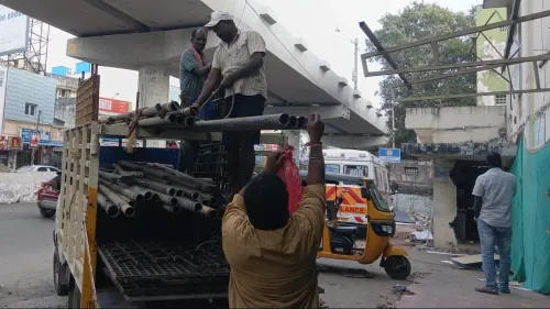 SM Traders building demolition