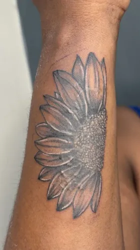 Near Tatto