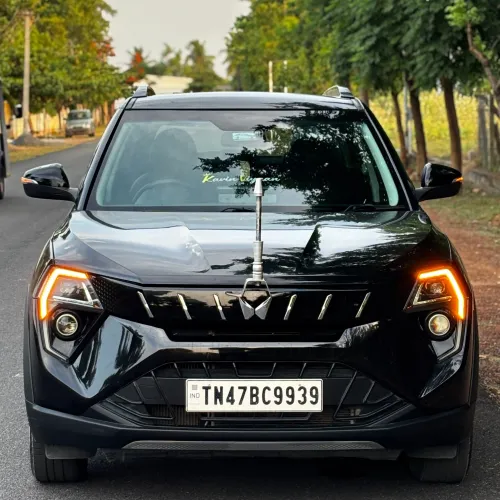 Mahindra 3