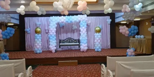 Finding the right Party Hall M