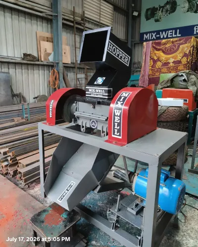 Plastic Scrap Grinder Machine Manufacturer in Nagp