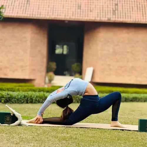 Best Female Yoga Teacher at Ho