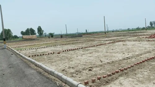 Buy Plot on Yamuna Expres