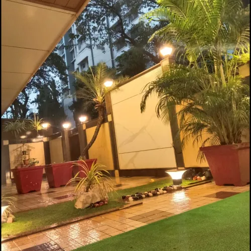 Cleanliness, well-maintained f