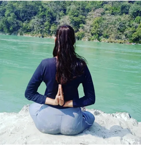 Best Female Yoga Teacher at Ho
