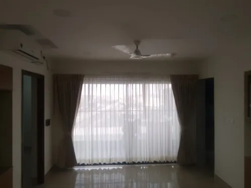 Transform your Home By Curtains And Window Blinds 