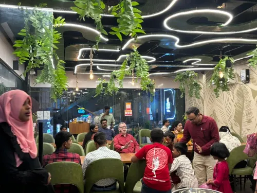 charming garden caf